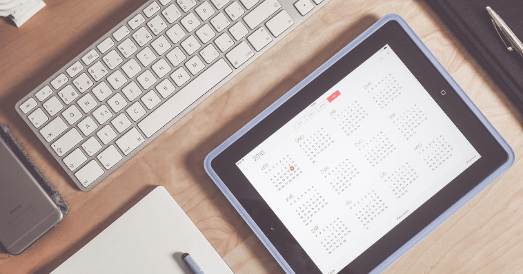 ipad with a calendar on the screen highlighting the date to return a vacation rental security deposit