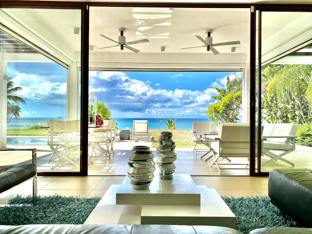 Take this opportunity to rent this high-quality private residence.