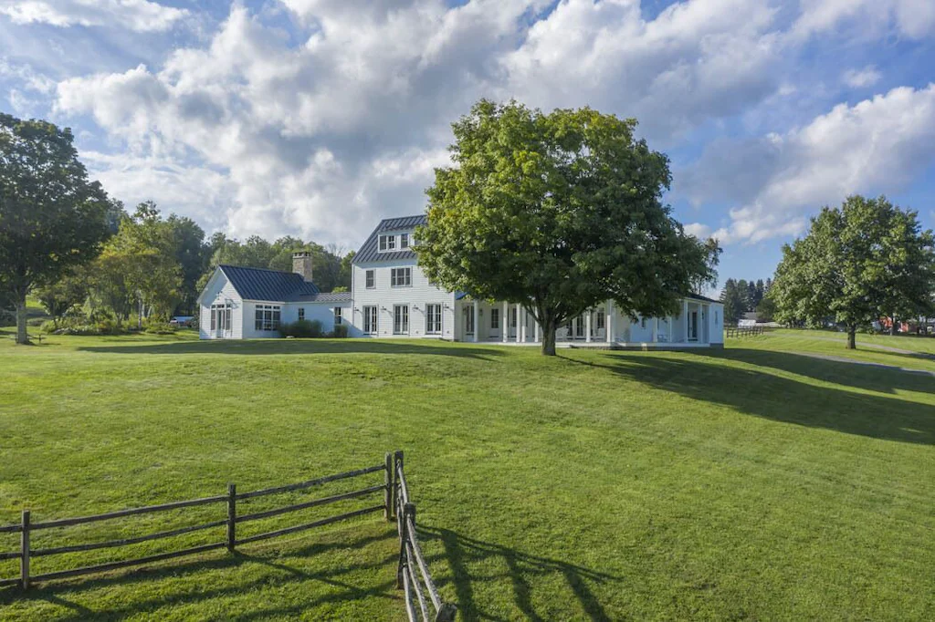 Hartland Hill Farm is as beautiful as what you see in the pictures!