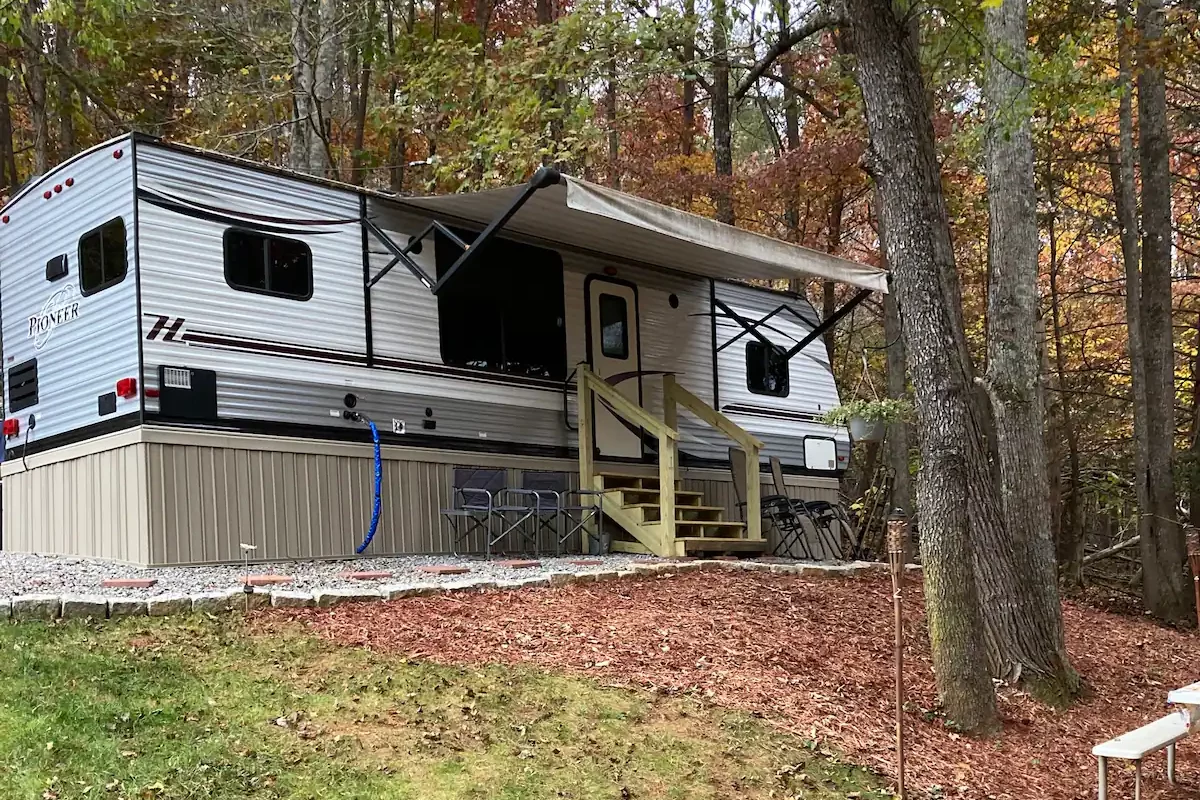 Everything you need for a nice stay is included in the RV!