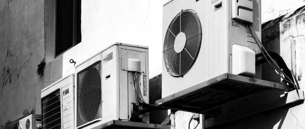 Smart Home Monitoring For Your Airbnb
Smart thermostats