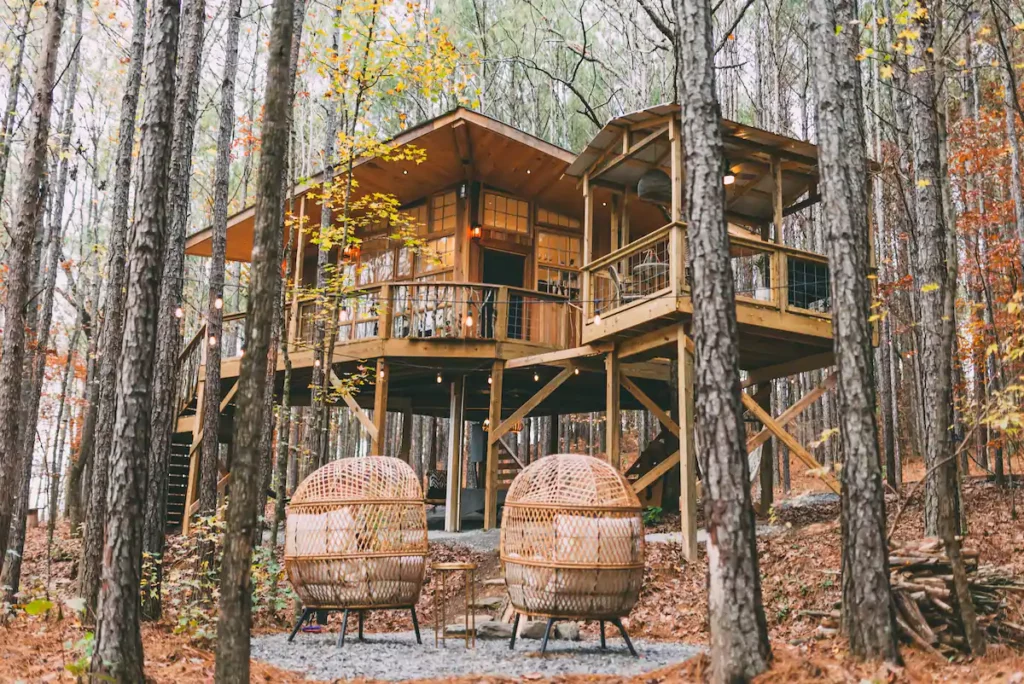 Wanderlust Treehouse is a very unique treehouse
