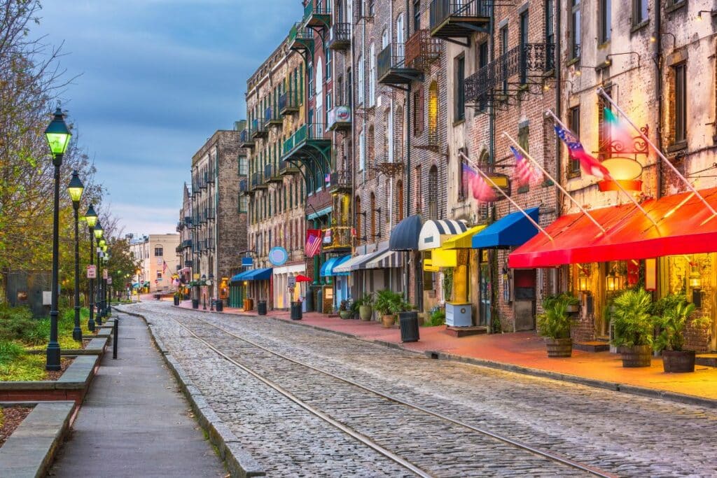 Romantic Date in Savannah