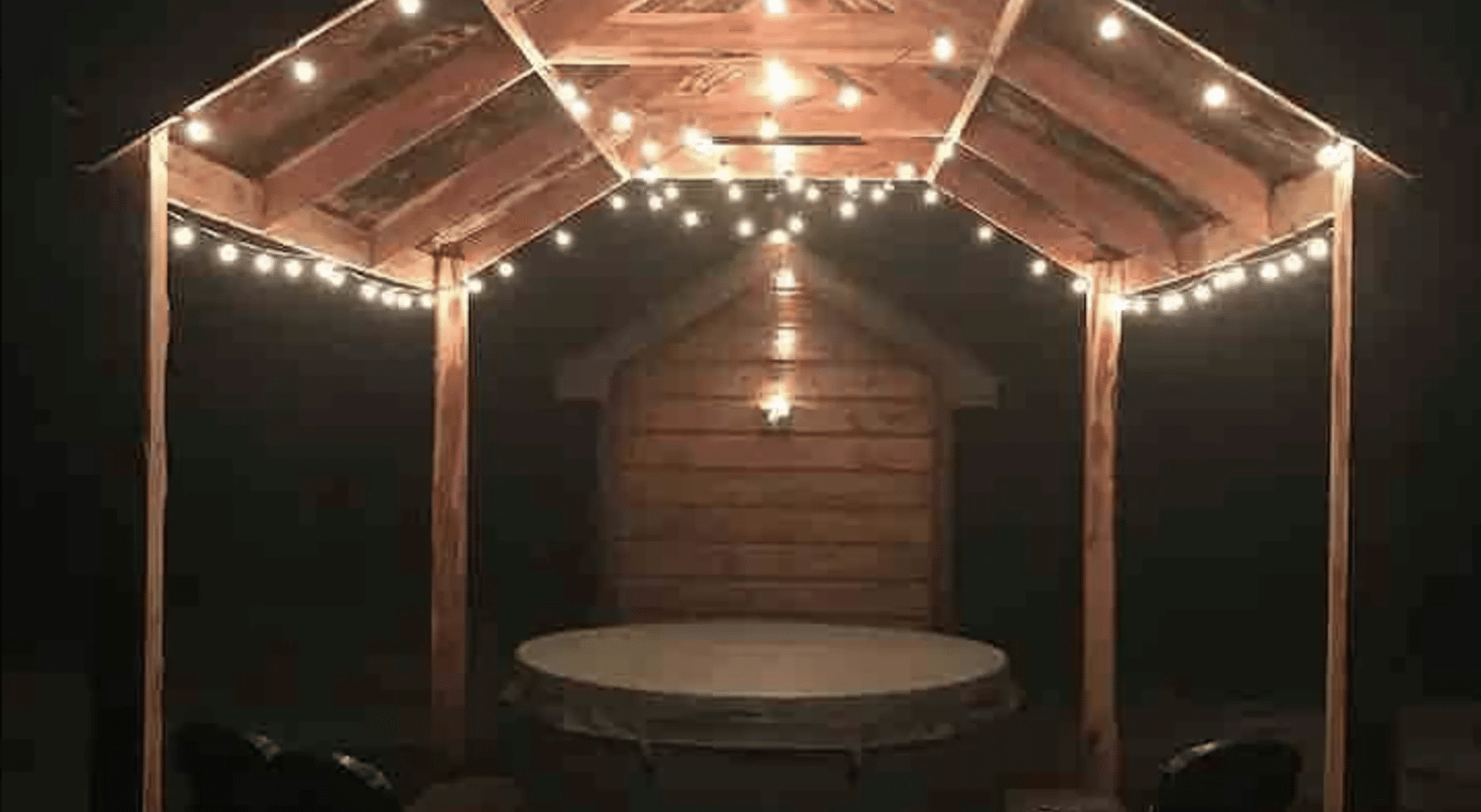 Take this hot tub image as an example