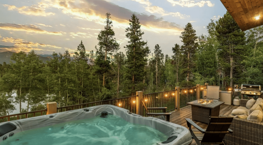 Shots taken around dusk can work really well as the water becomes more of the star of the show.