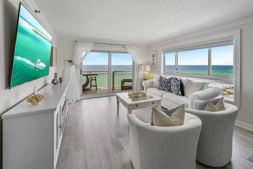 Fully renovated condo in the Destin Tower.