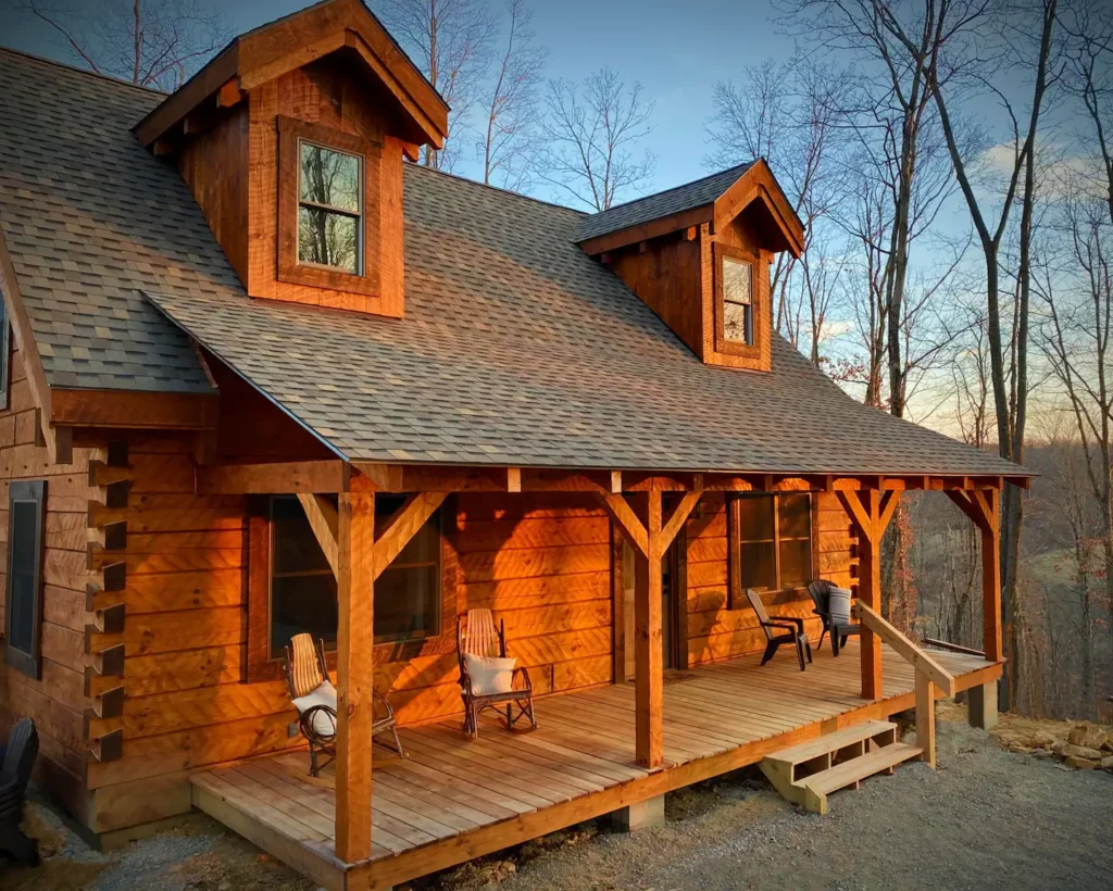 Hocking Hills Airbnbs with Hot Tubs
Tupelo
Location: Logan, Ohio